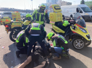  اصابة شاب من يافا بحادث طرق في شارع ايالون 